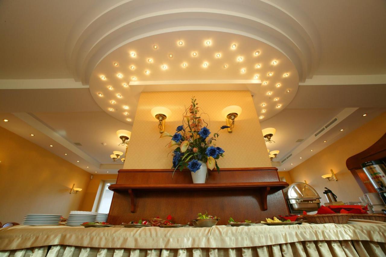 Świnoujście Hotel Polaris III מראה חיצוני תמונה